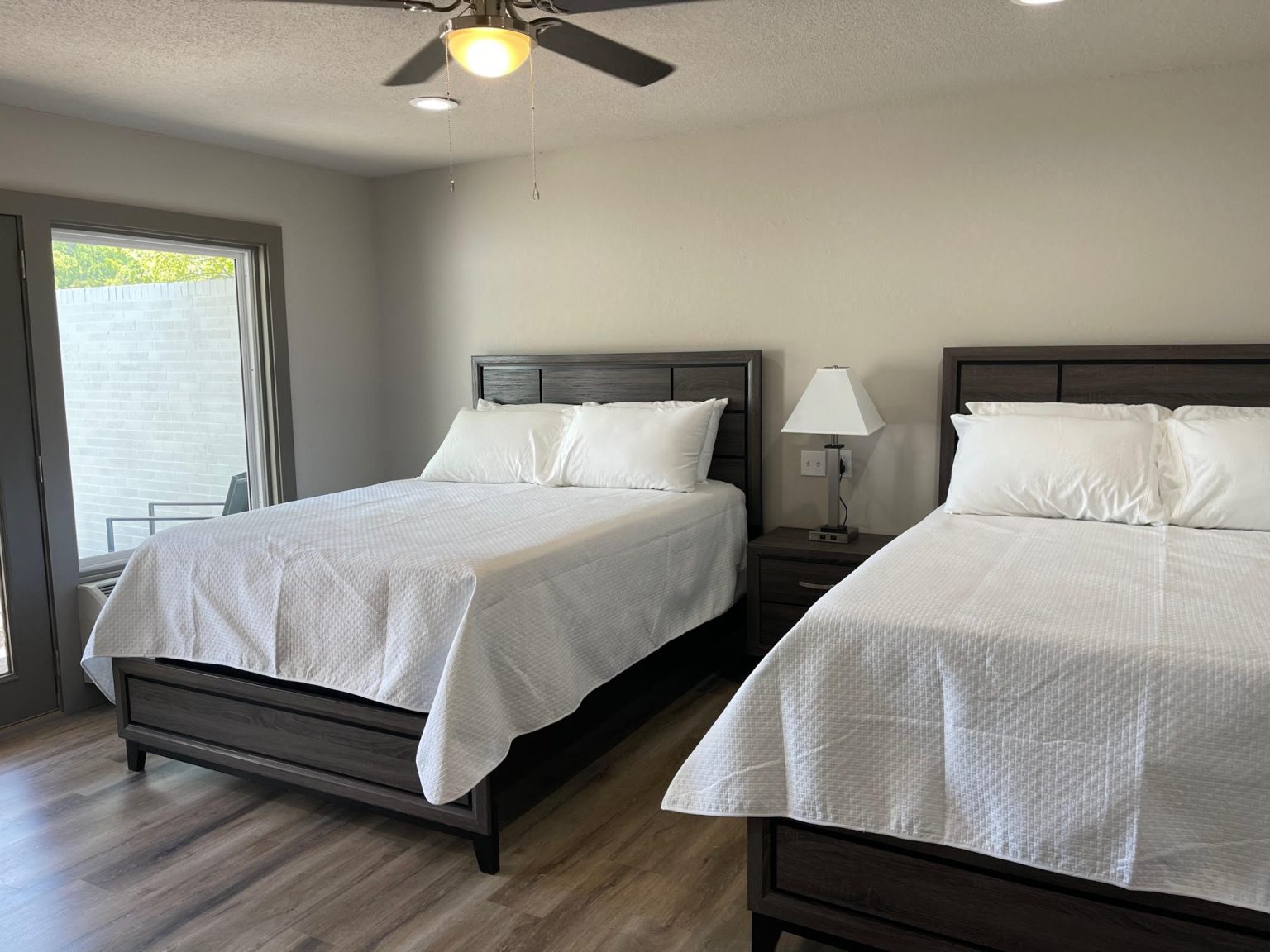 Hotel Powell Valley Marina